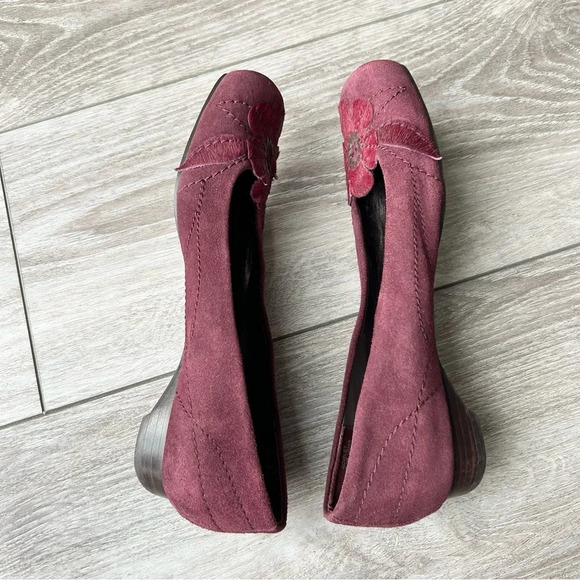 Studio Hype Red Suede Leather Calf Hair Square Toe Flats - Picture 8 of 12